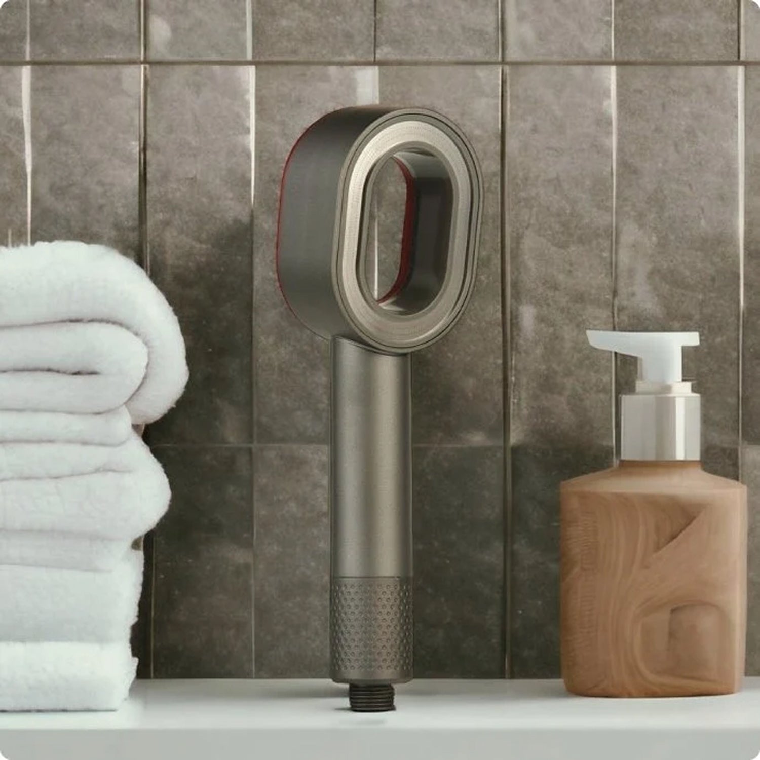 Showerlyz